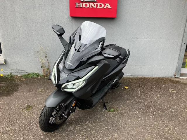 vuillemard motos motos forza 125 noir c 410